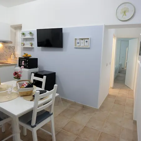 My Home11 *